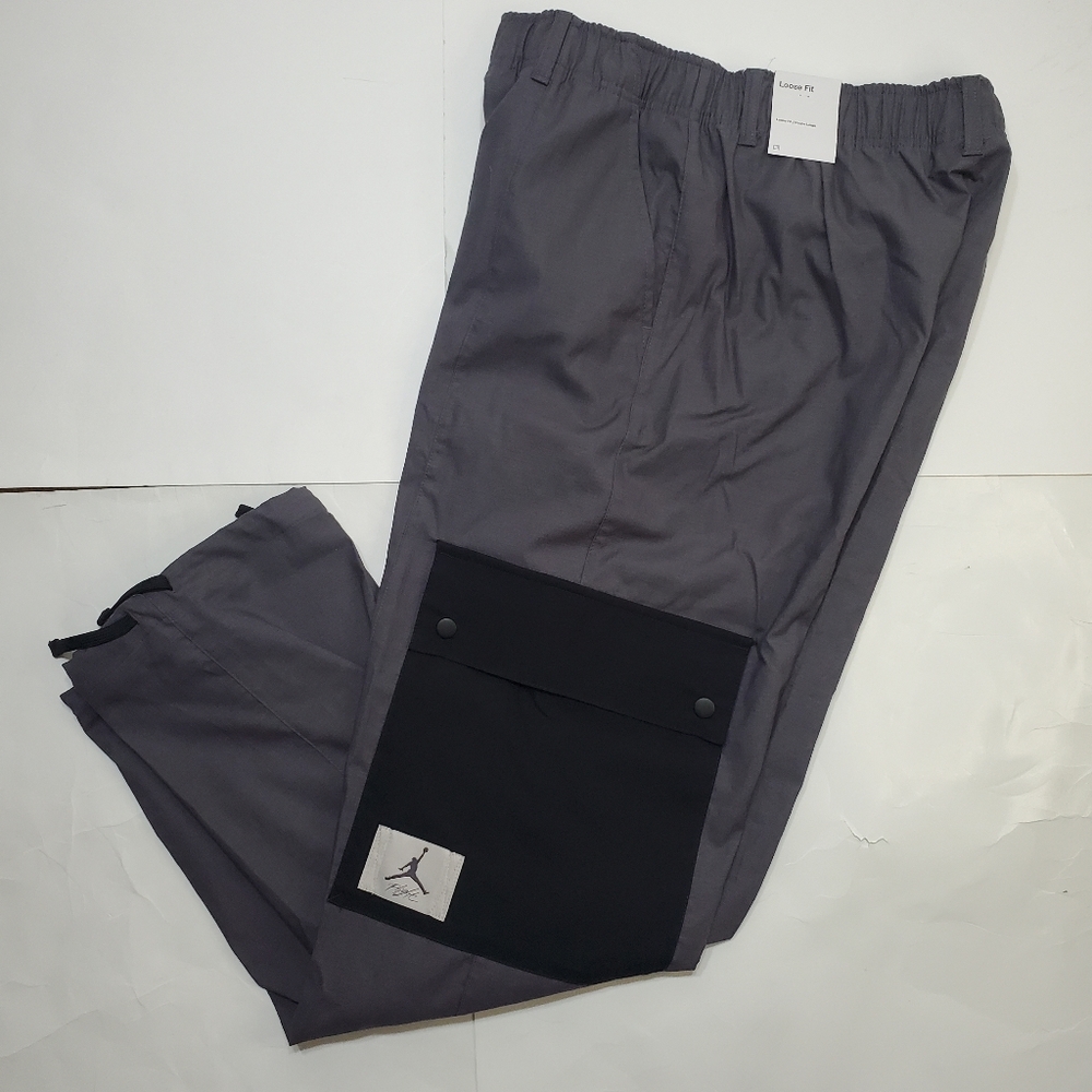 Women's Size Small Nike Jordan Essential Utility Cargo Pants Pocket Gray Jogger